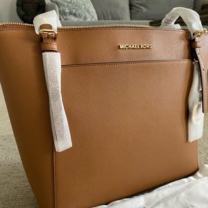 MICHAEL KORS Voyager Tote